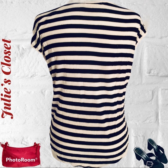 Julie’s Closet Love French Striped Short Sleeve Shirt. - Picture 3 of 3